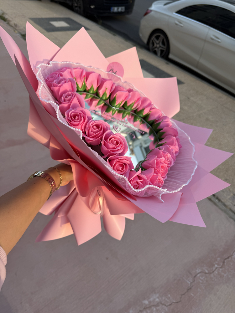 Aynalı buket (pembe )