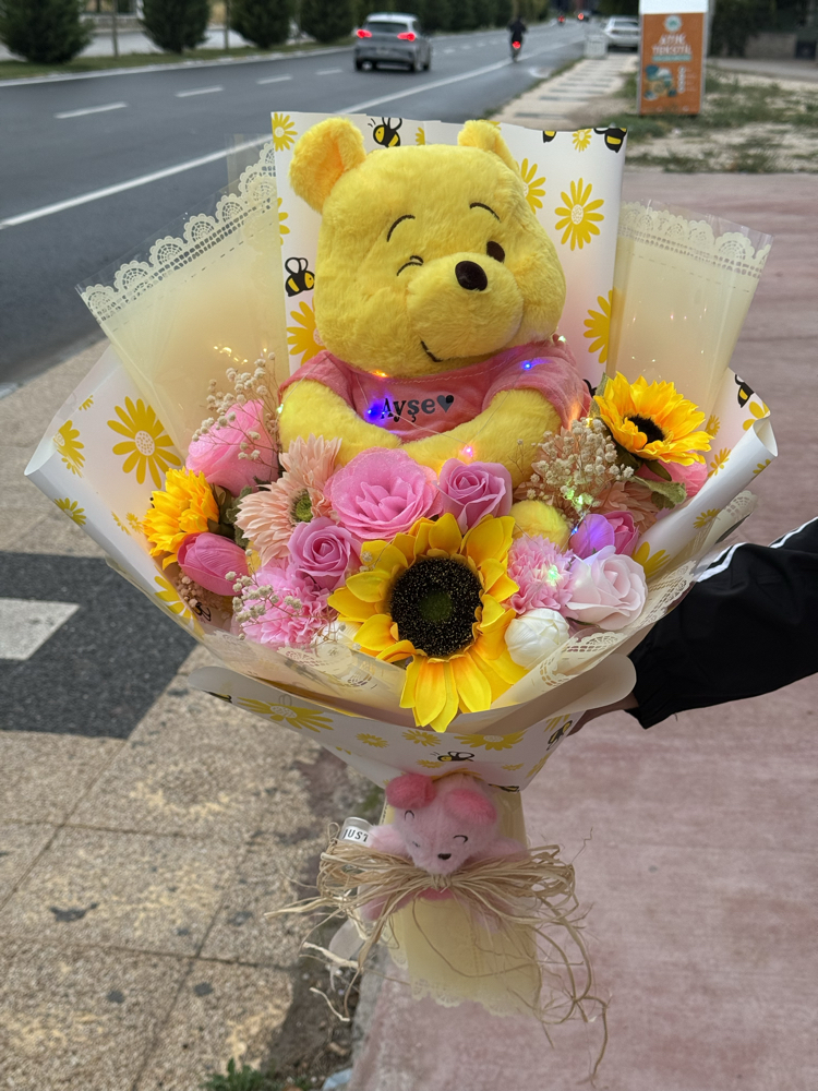 İsim baskılı winnie the pooh buketi özel tasarım led ışıklı 