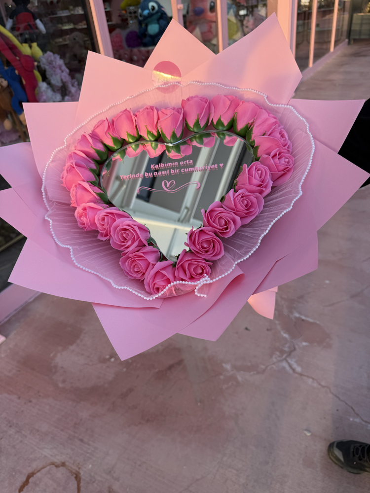 Aynalı buket (pembe )