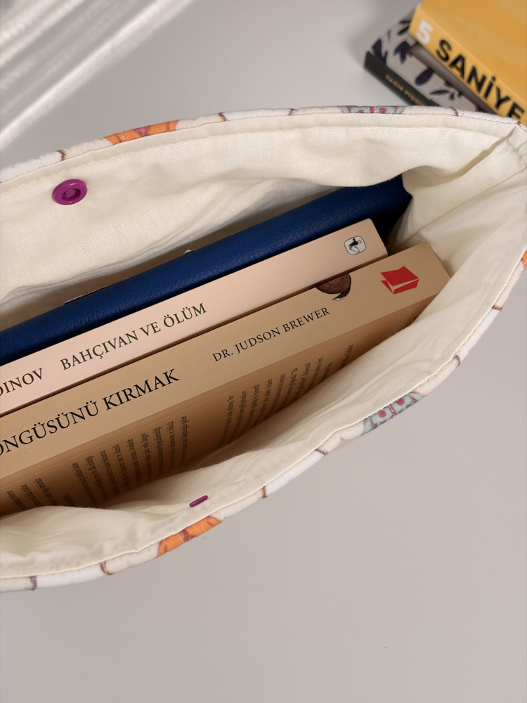 Refika Kitap Kılıfı