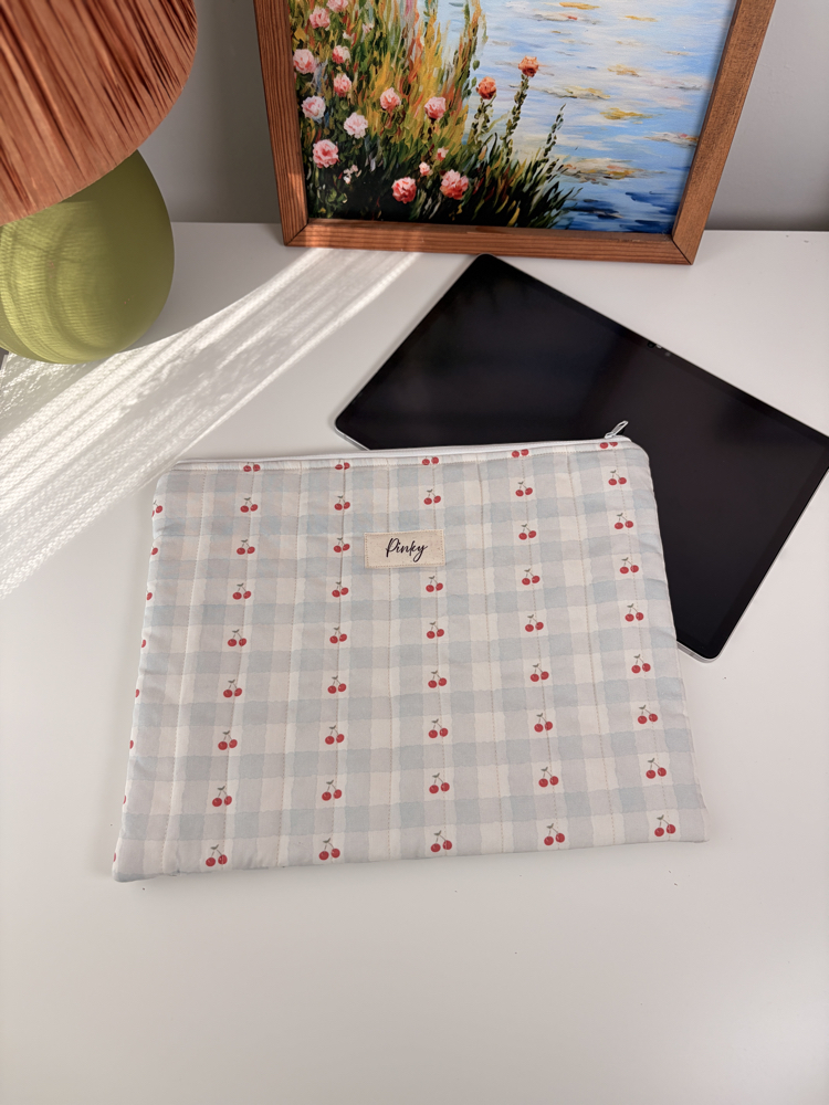 Cherry  Tablet Kılıfı