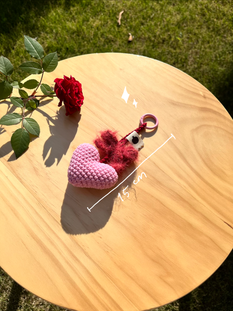 Rosa • charm