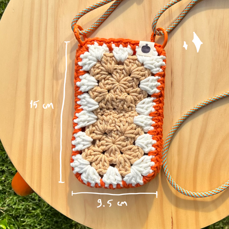 Pumpkin Spice Latte • phone pocket