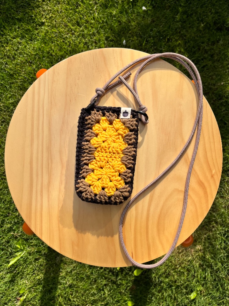 Turkish Coffee • phone pocket