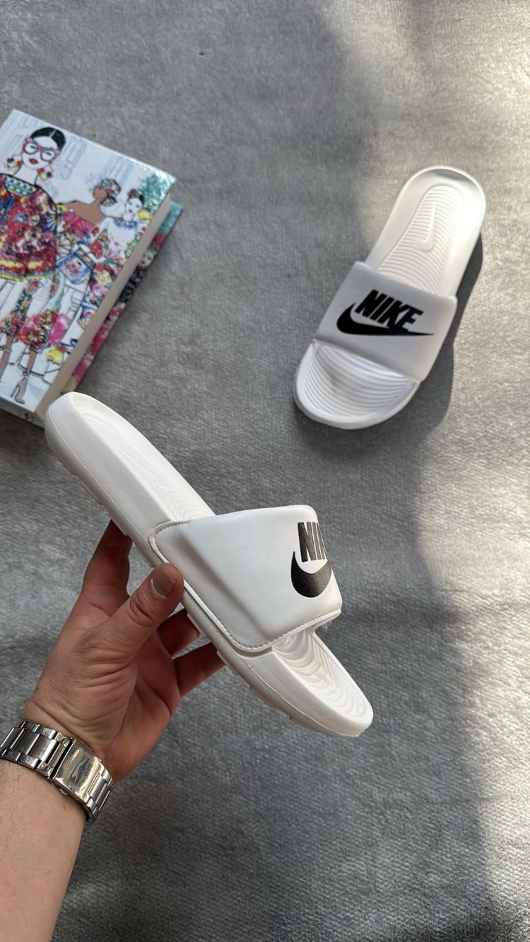 Nike Victori One Slide Beyaz erkek terlik