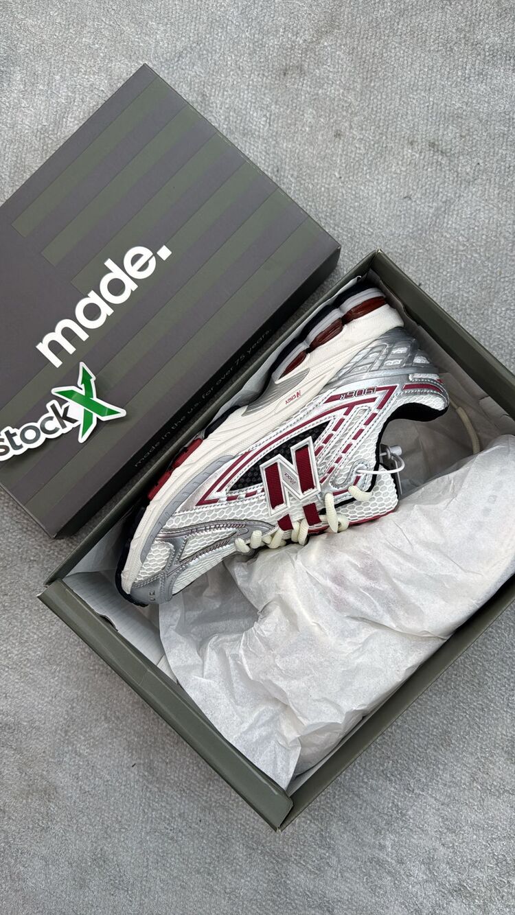 New Balance 1906R