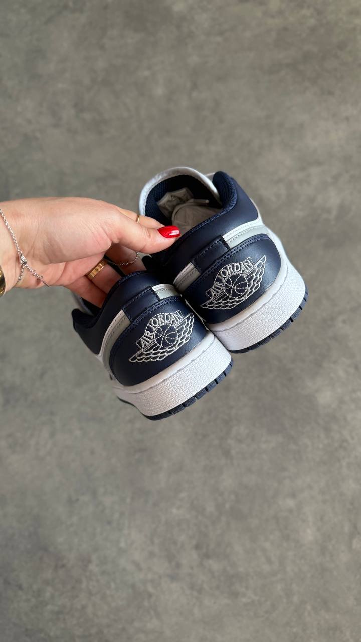 Air Jordan 1 Low "Midnight Navy"