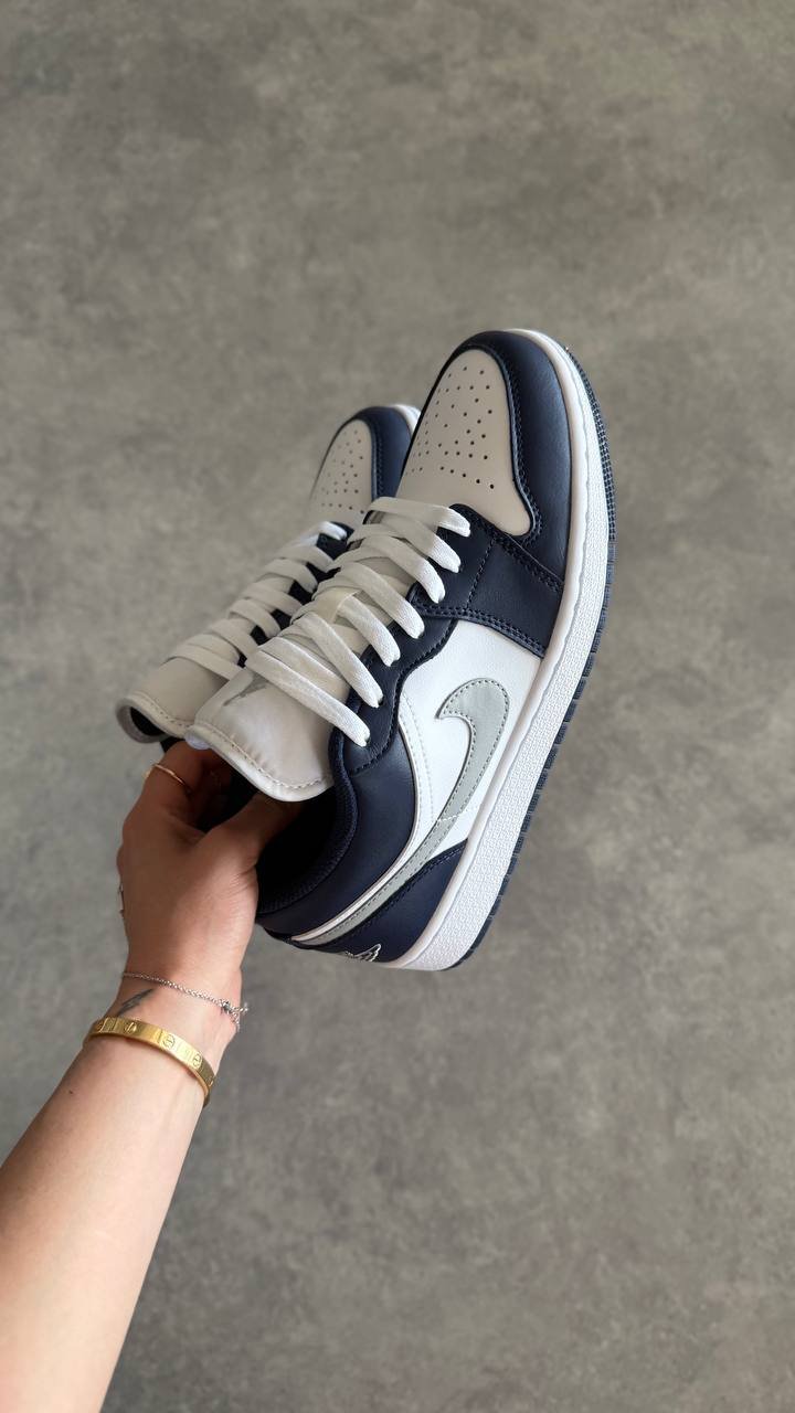 Air Jordan 1 Low "Midnight Navy"