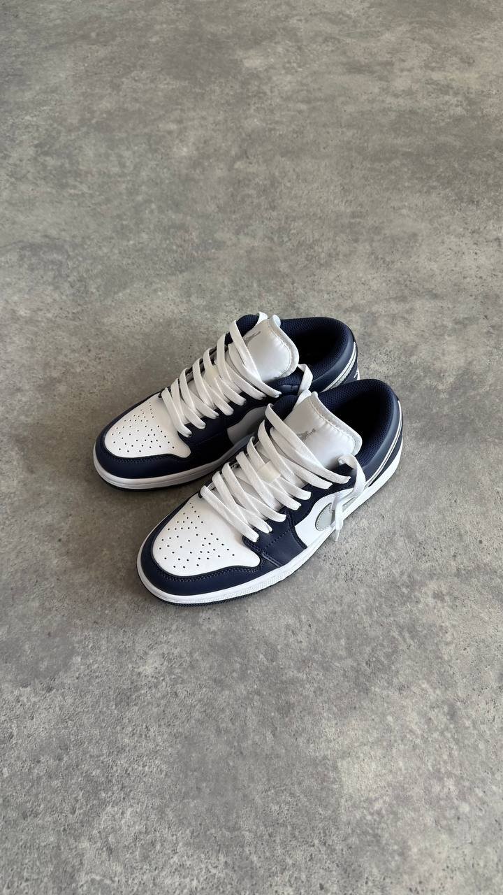 Air Jordan 1 Low "Midnight Navy"