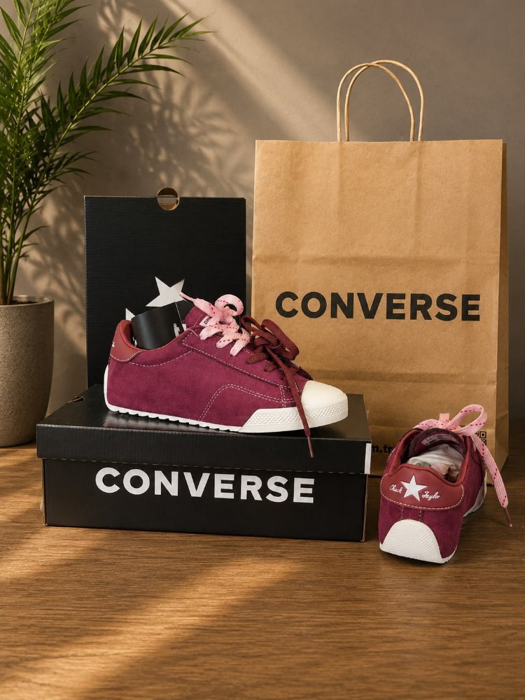 Converse Chuck Taylor LO Sneaker