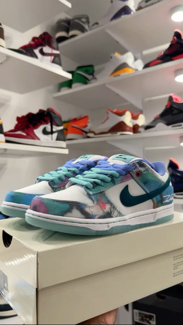Dunk Geode future