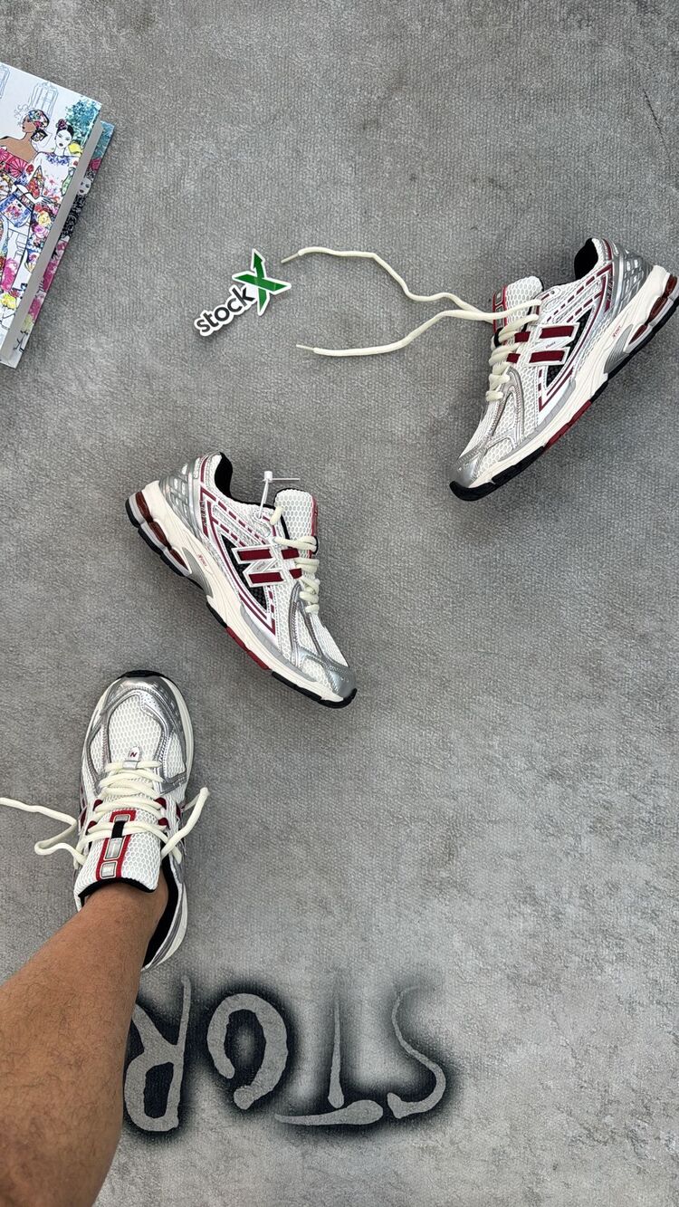 New Balance 1906R