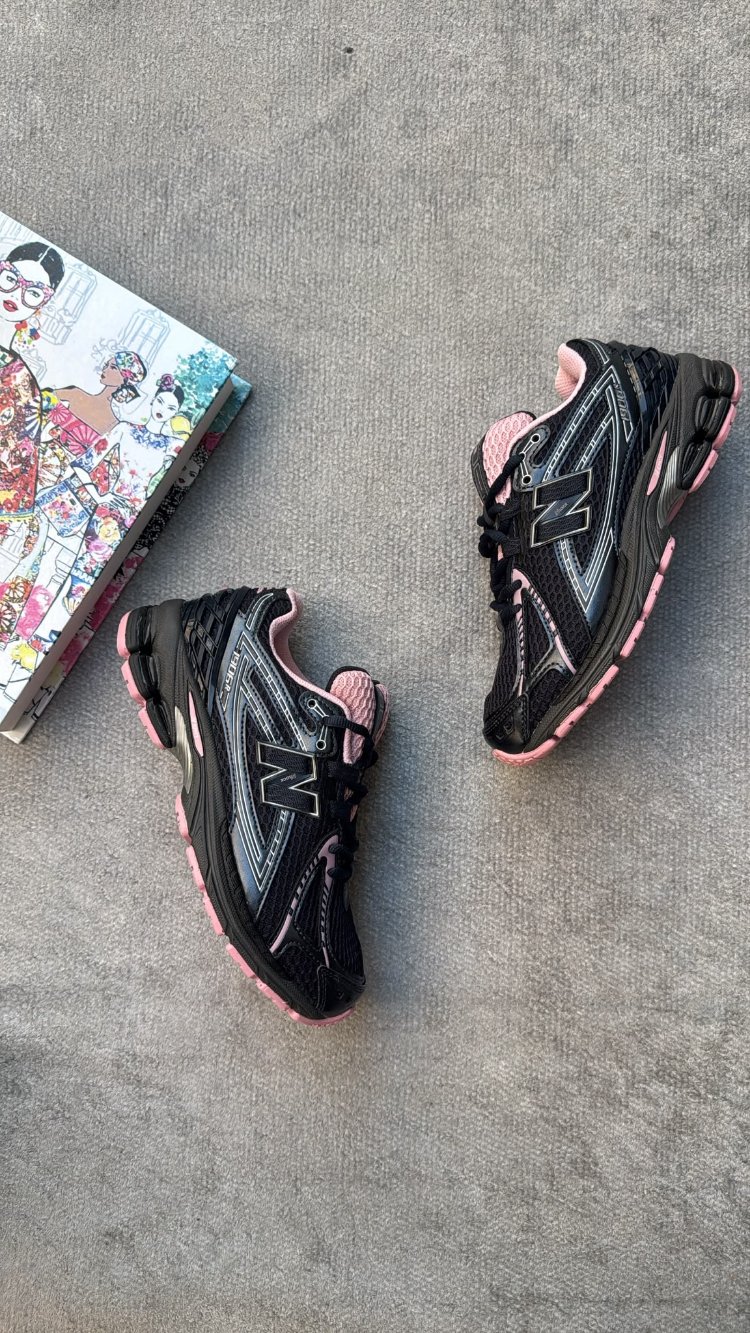 New Balance 1906R Pink Taffy