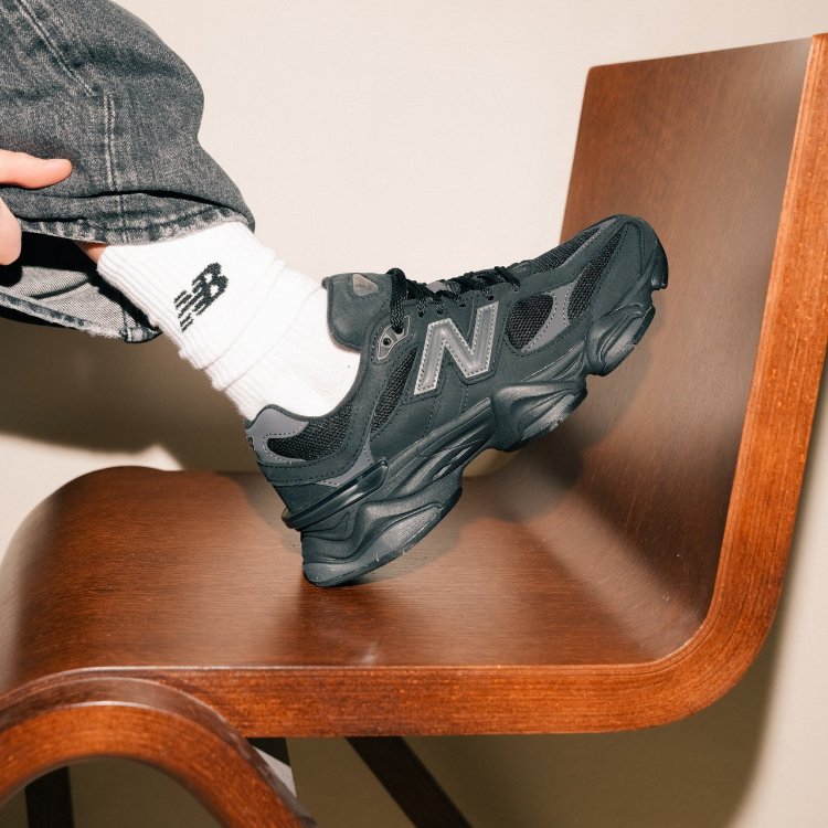 New Balance 9060 Black 