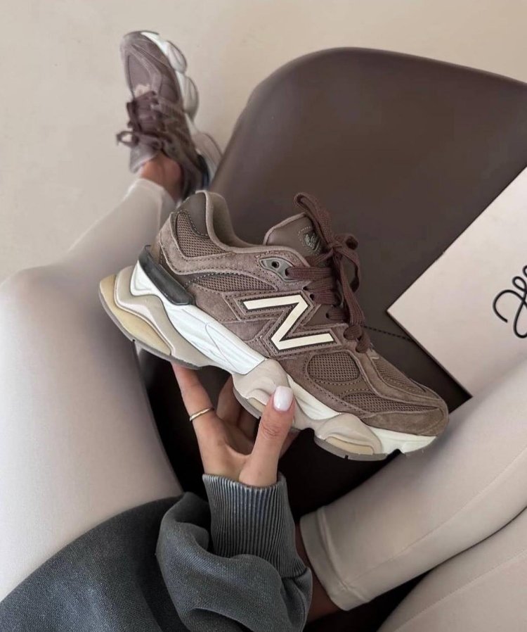 New Balance 9060 Mushroom Brown