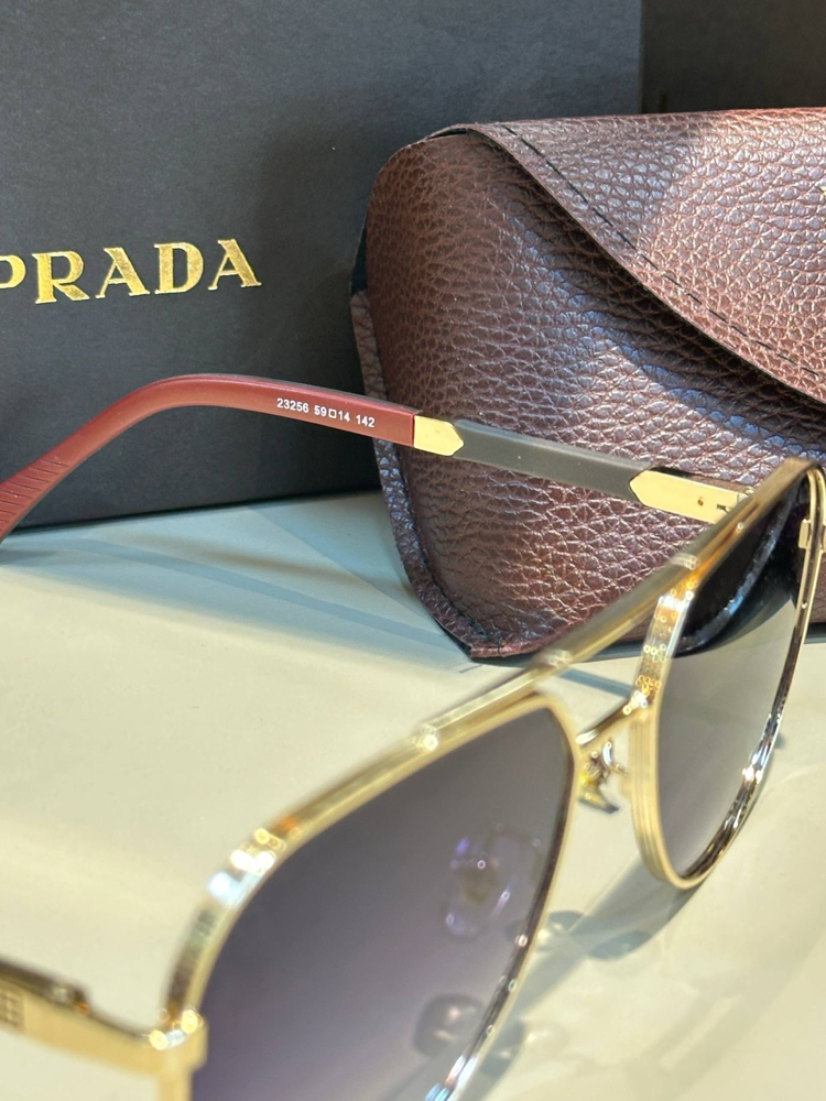 Prada gözlük men