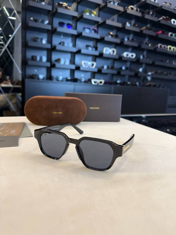 Tomford gözlük