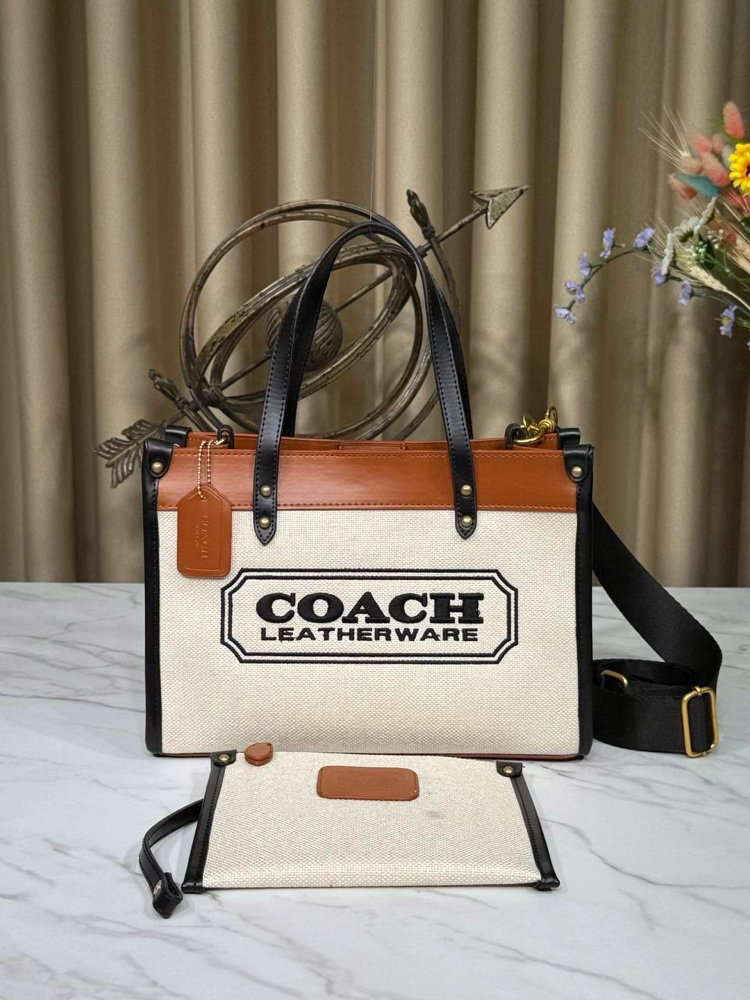 Coach