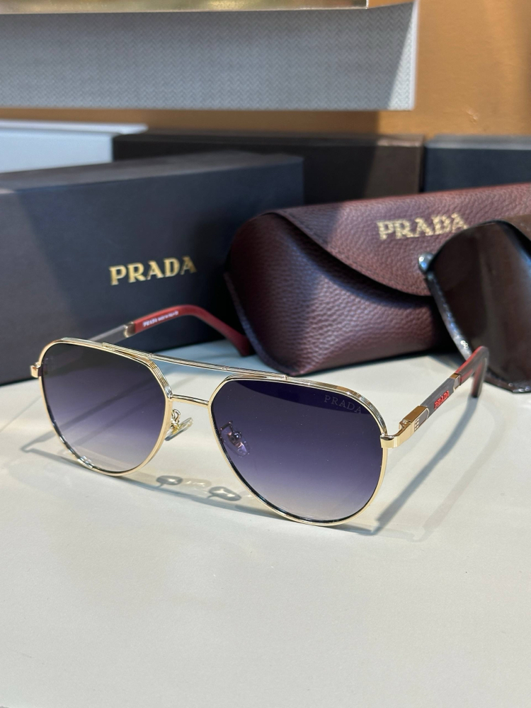 Prada gözlük men