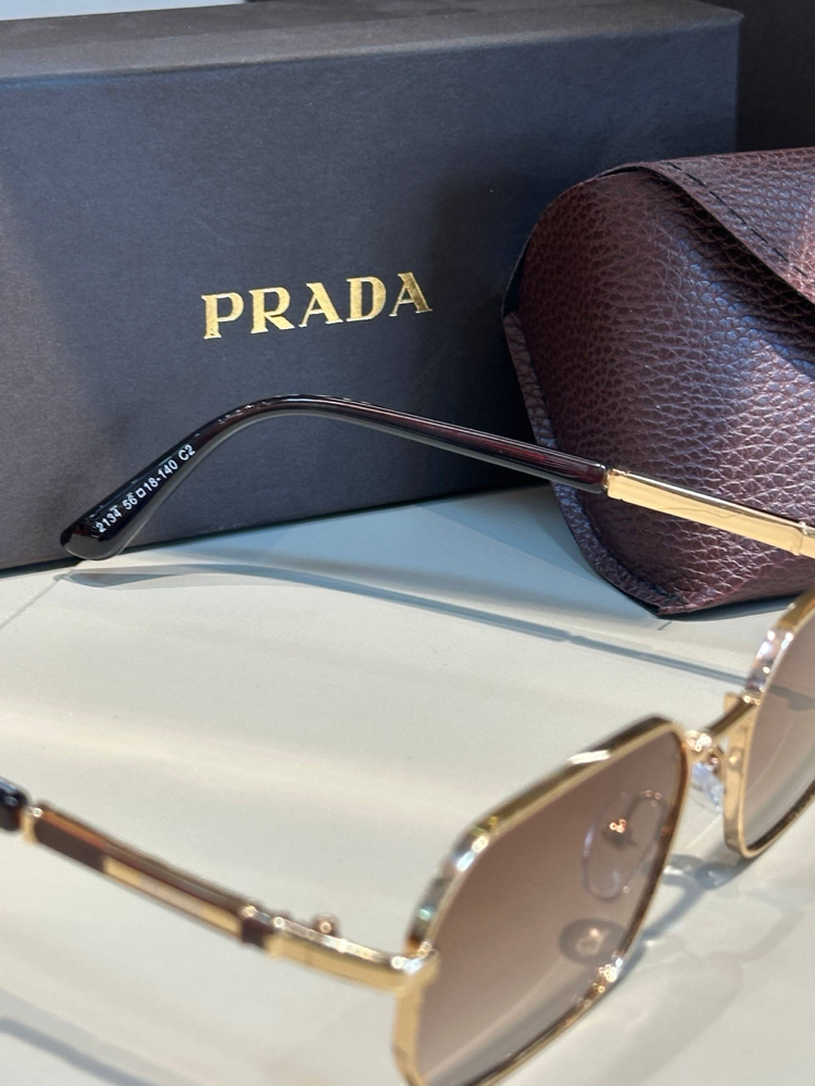 Prada gözlük men