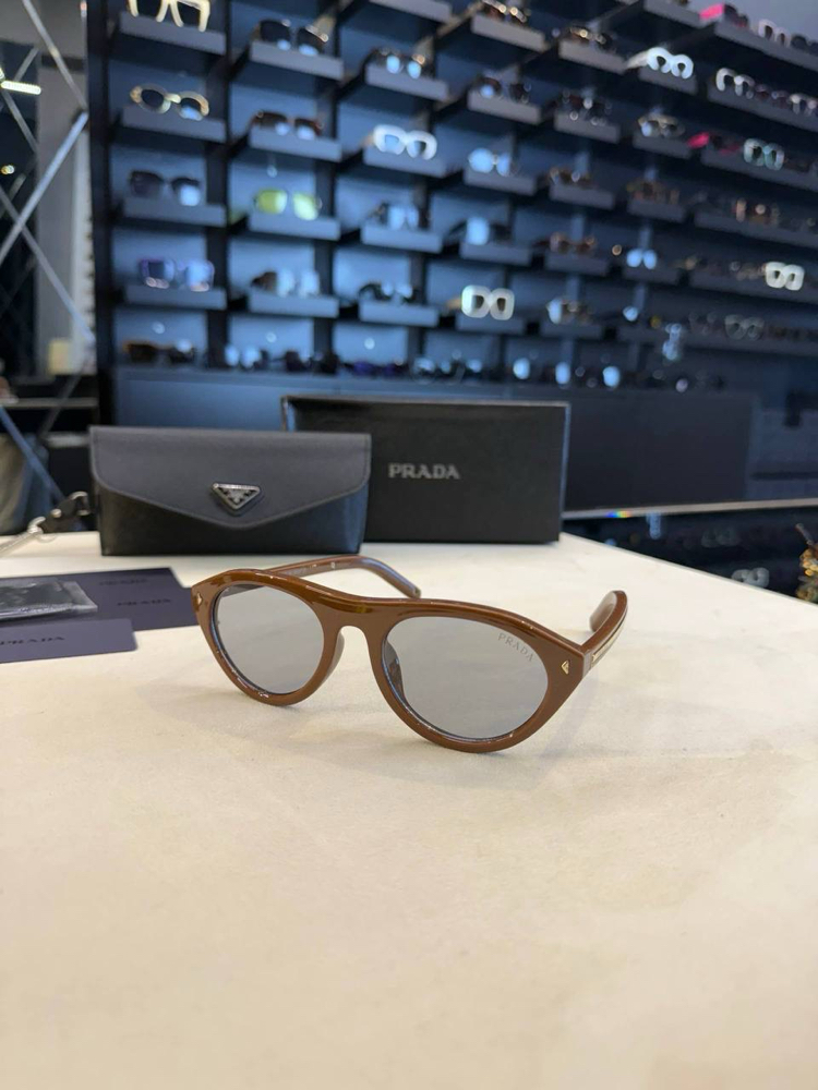Prada gözlük