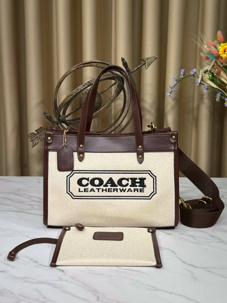 Coach