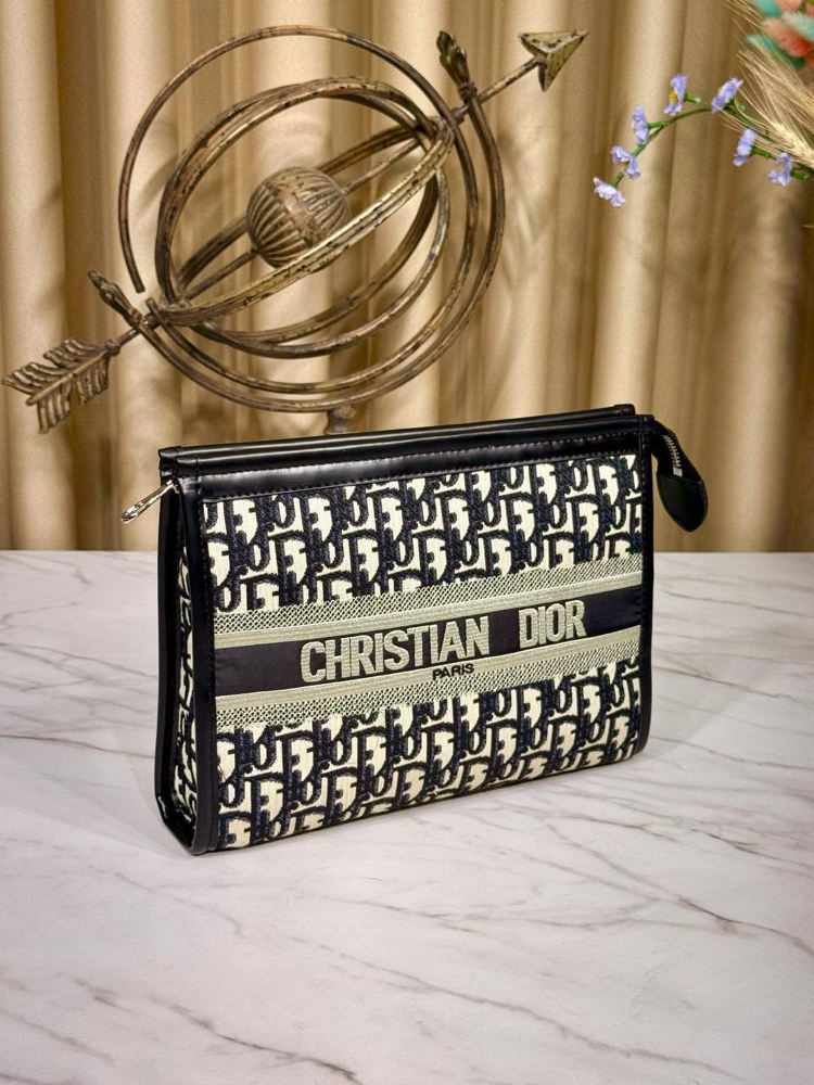 Dior clutch