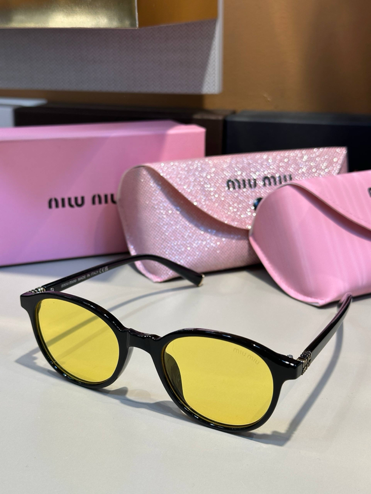 Miu miu gözlük