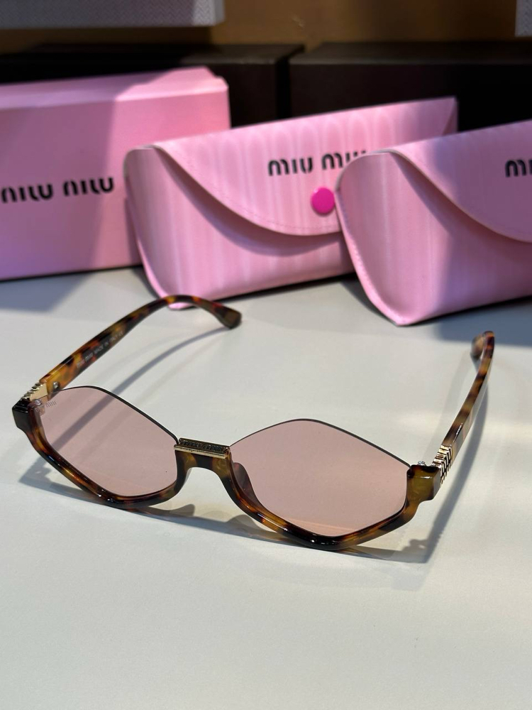 Miu miu gözlük