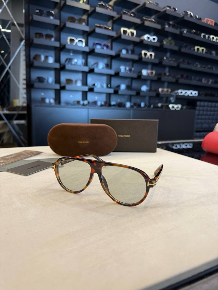 Tomford gözlük