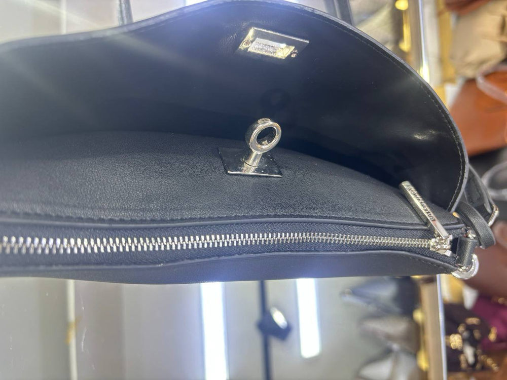 Balenciaga çanta