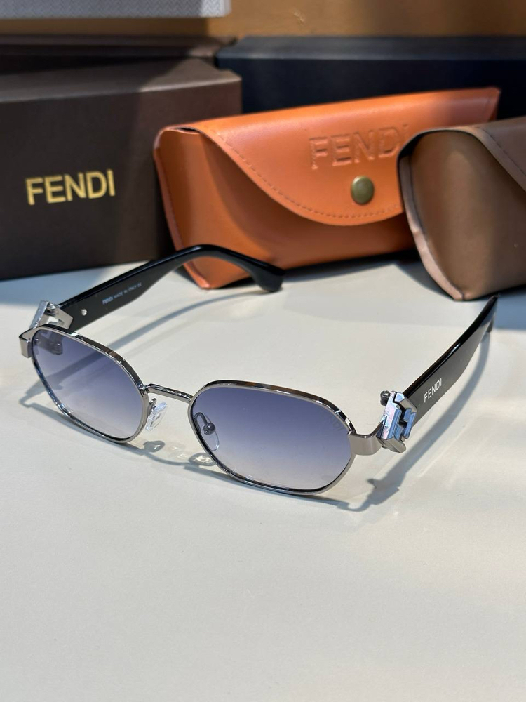 Fendi gözlük
