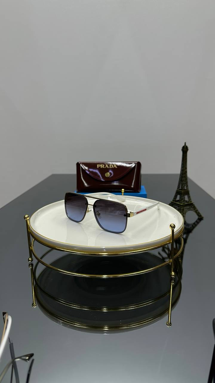 Prada gözlük