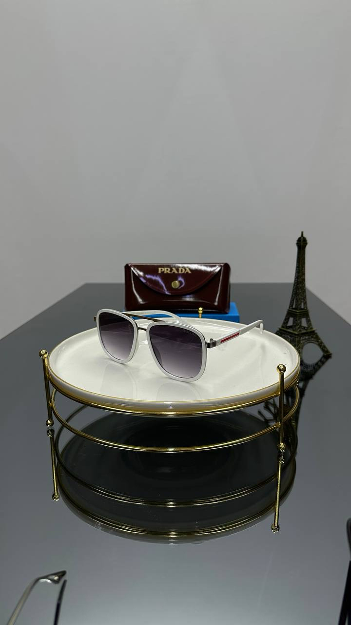 Prada gözlük