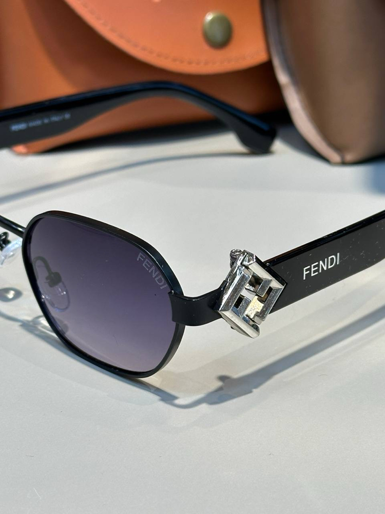 Fendi gözlük