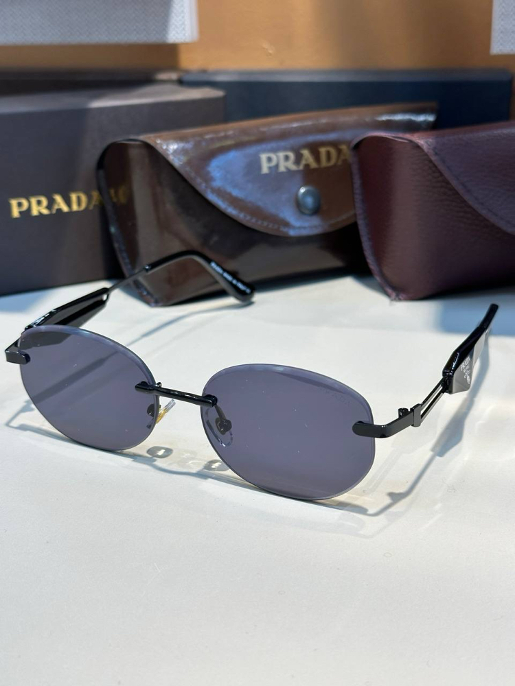 Prada gözlük 