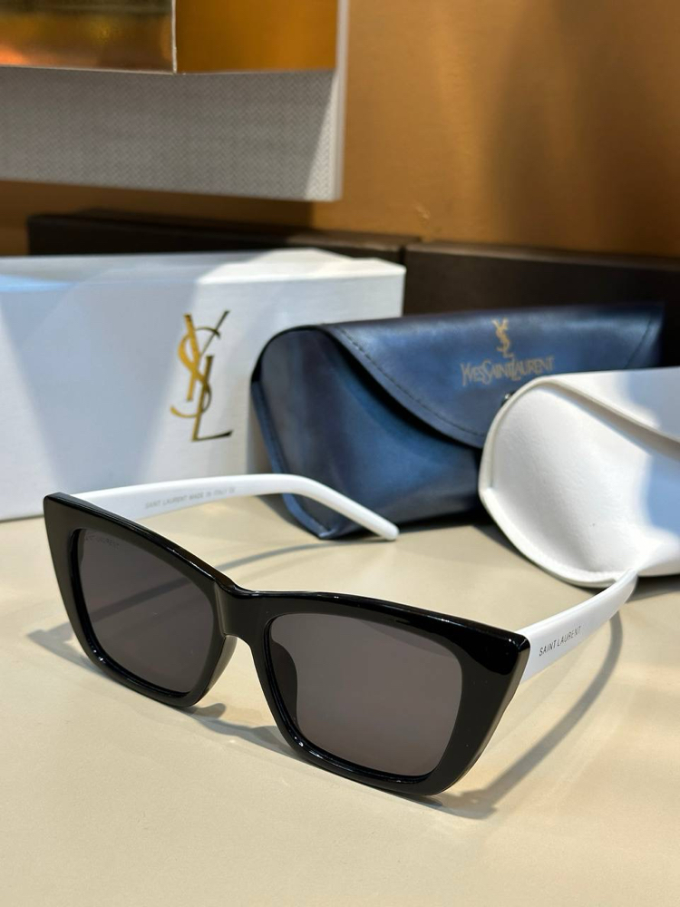 YsL gözlük