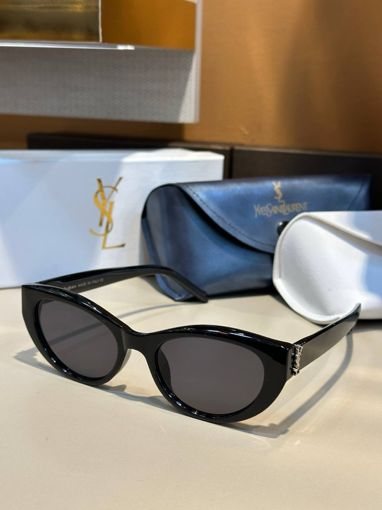 Ysl gözlük