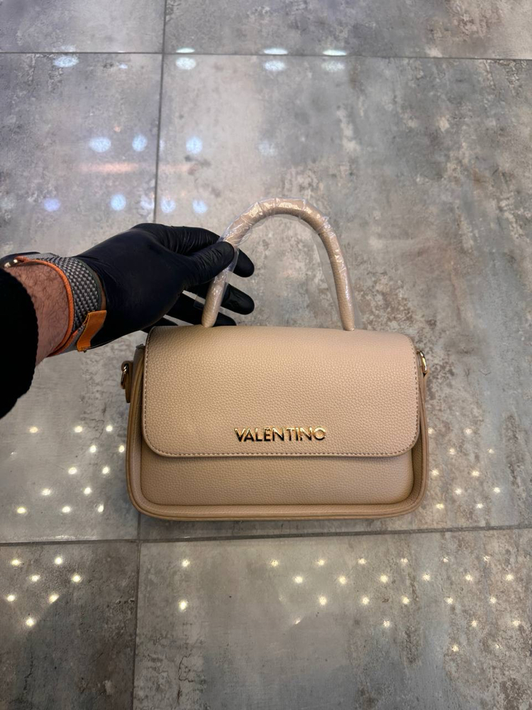 Valentino 