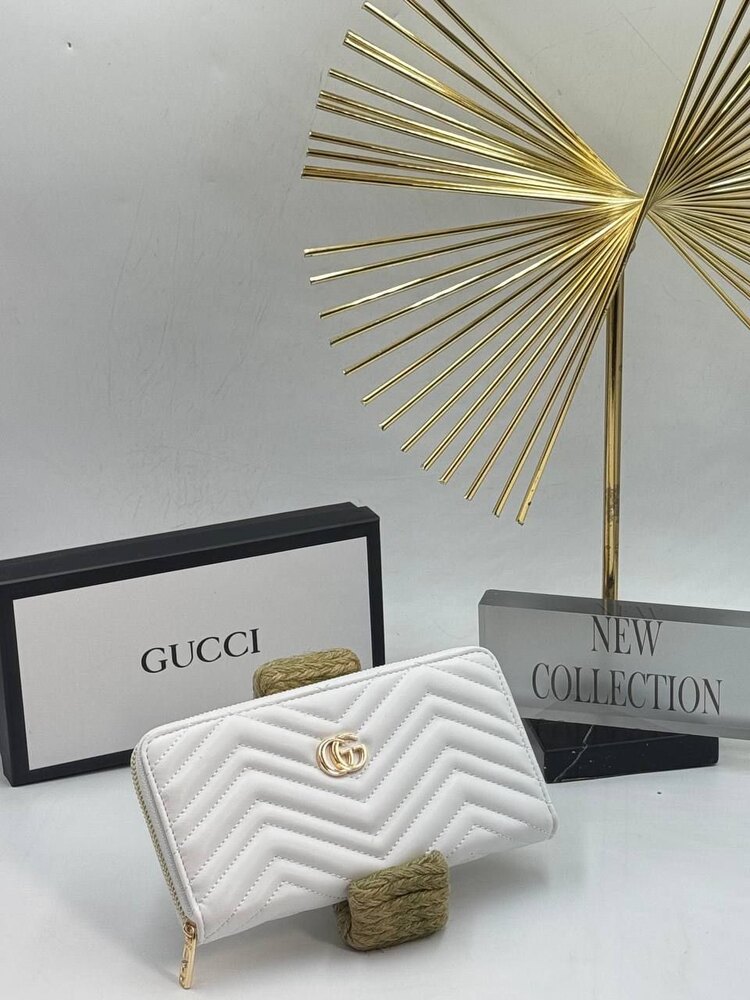 Gucci cüzdan