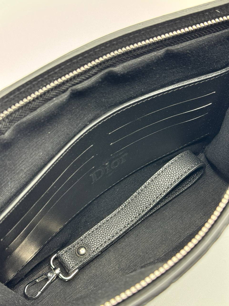 Dior clutch 