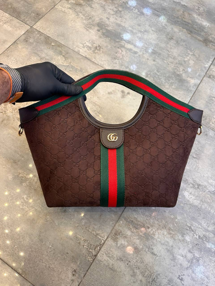 Gucci süet