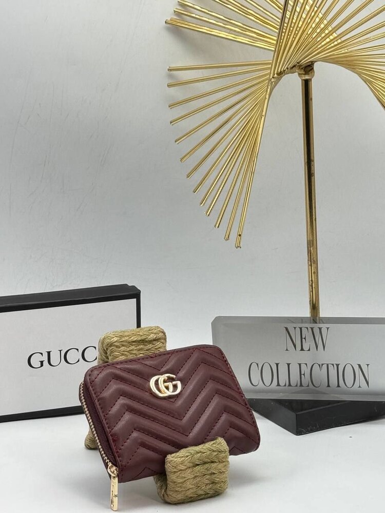 Gucci cüzdan