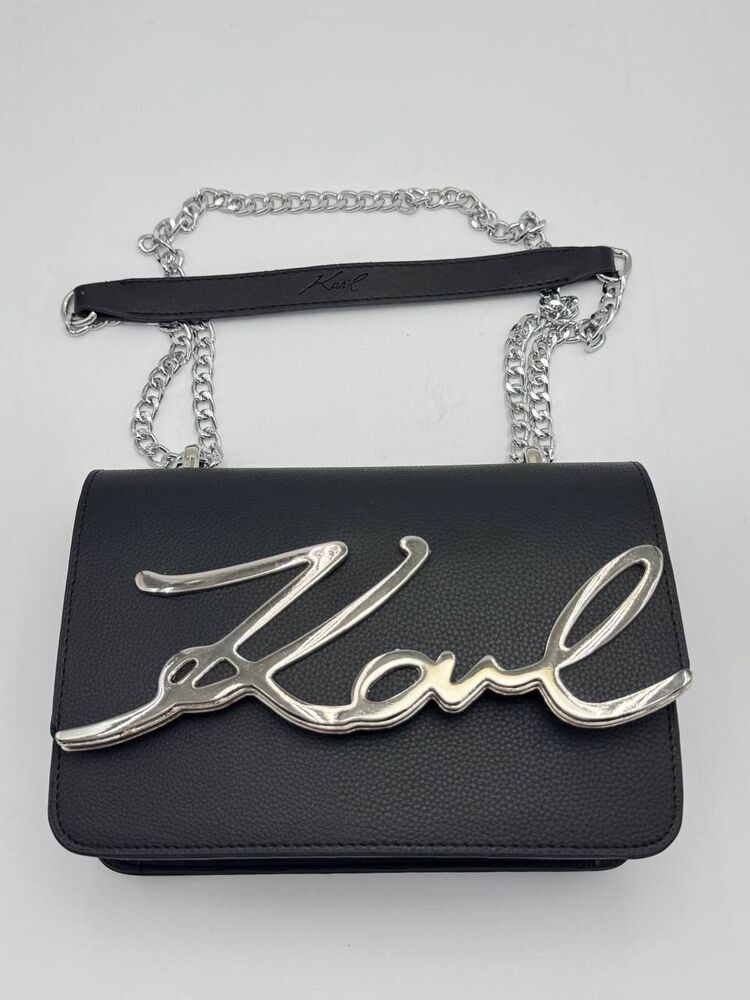 KarL Lagerfeld
