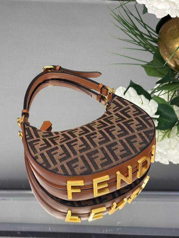 FENDİ fendigraphy