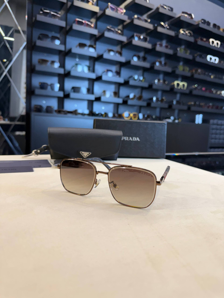 Prada men