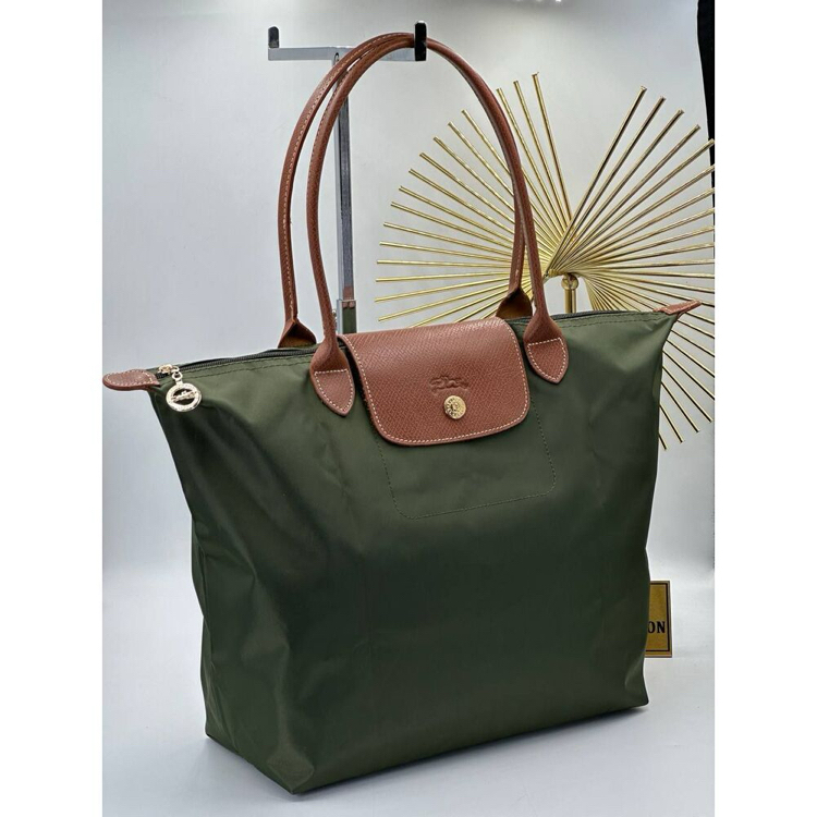 Longchamp 3 