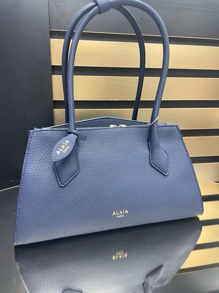 Alaia 