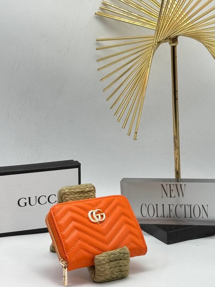 Gucci cüzdan