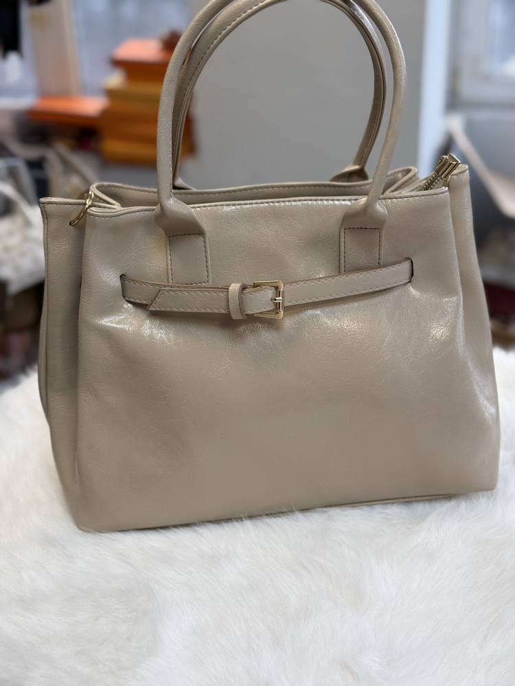 R&Y outlet